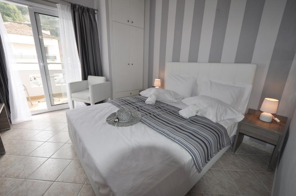 Green View Apartments لايميناس الغرفة الصورة